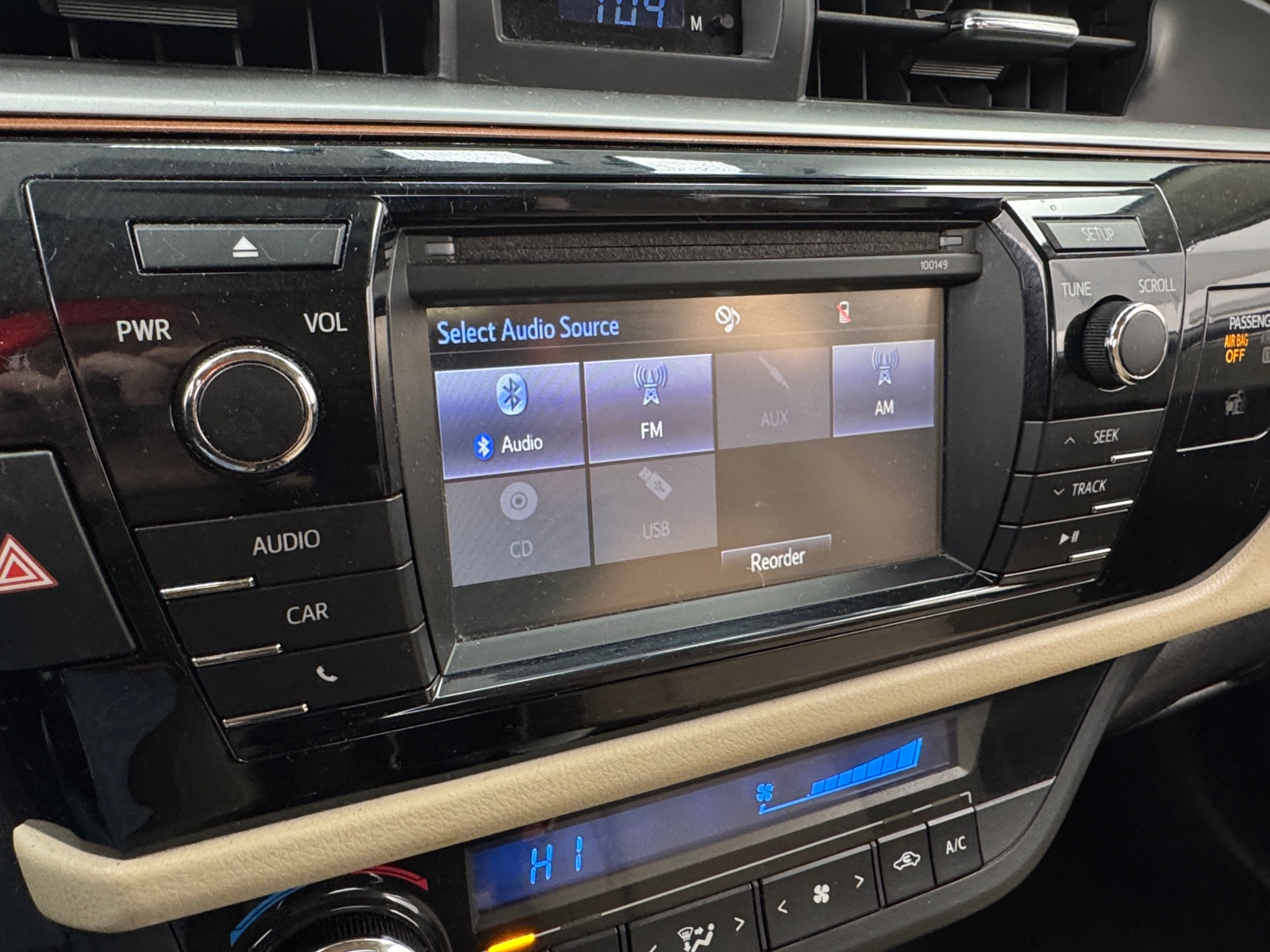 Thumbnail: 2015 Toyota Corolla - 4