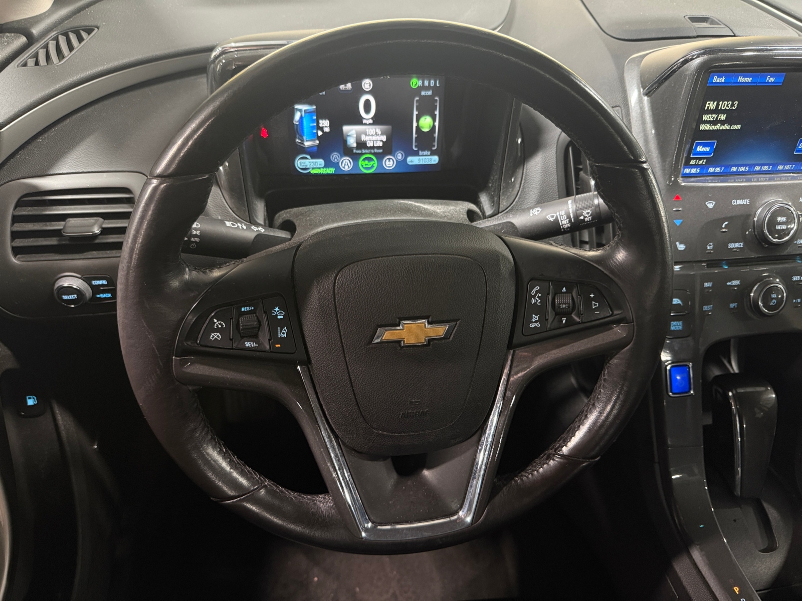 Thumbnail: 2015 Chevrolet Volt - 4