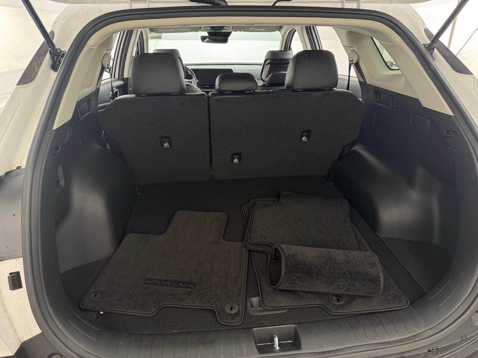 Thumbnail: 2024 Kia Sportage - 6