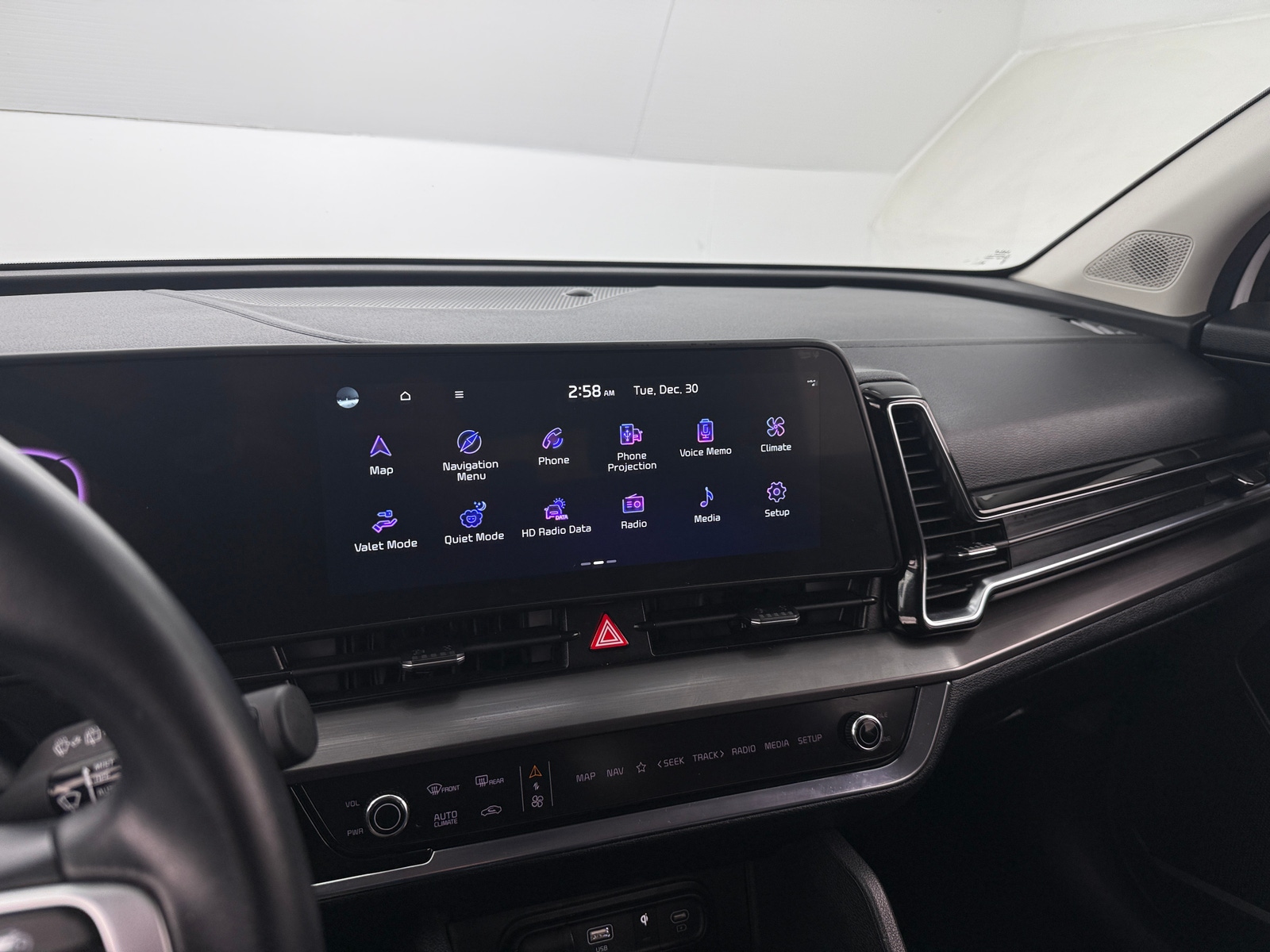 Thumbnail: 2024 Kia Sportage - 3