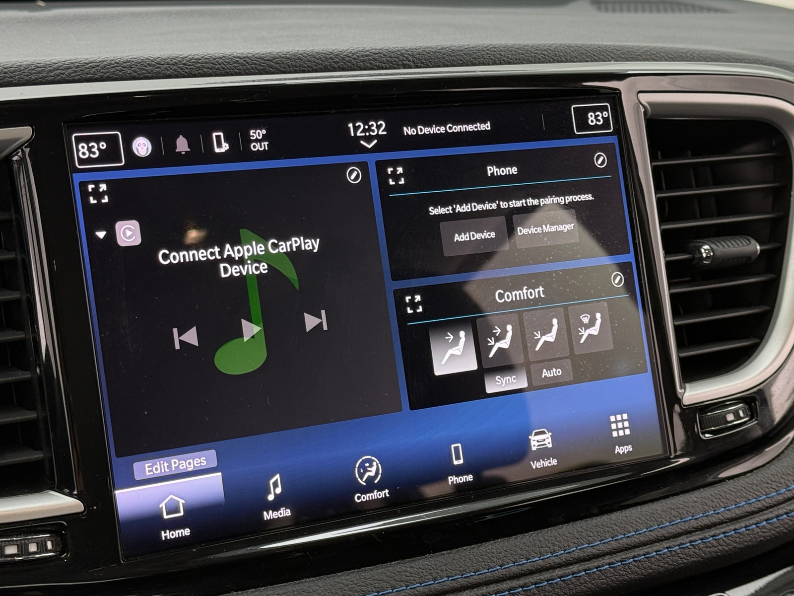 Thumbnail: 2021 Chrysler Pacifica - 4