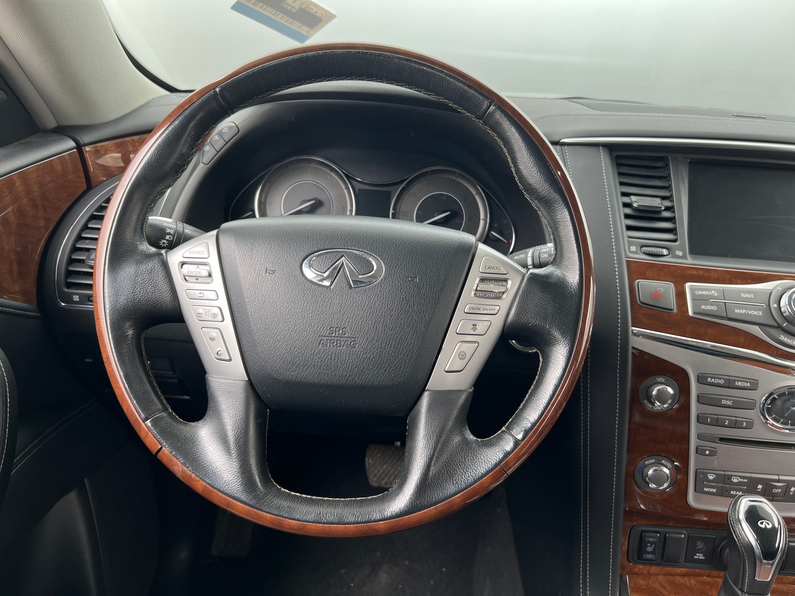 Thumbnail: 2019 INFINITI QX80 - 4