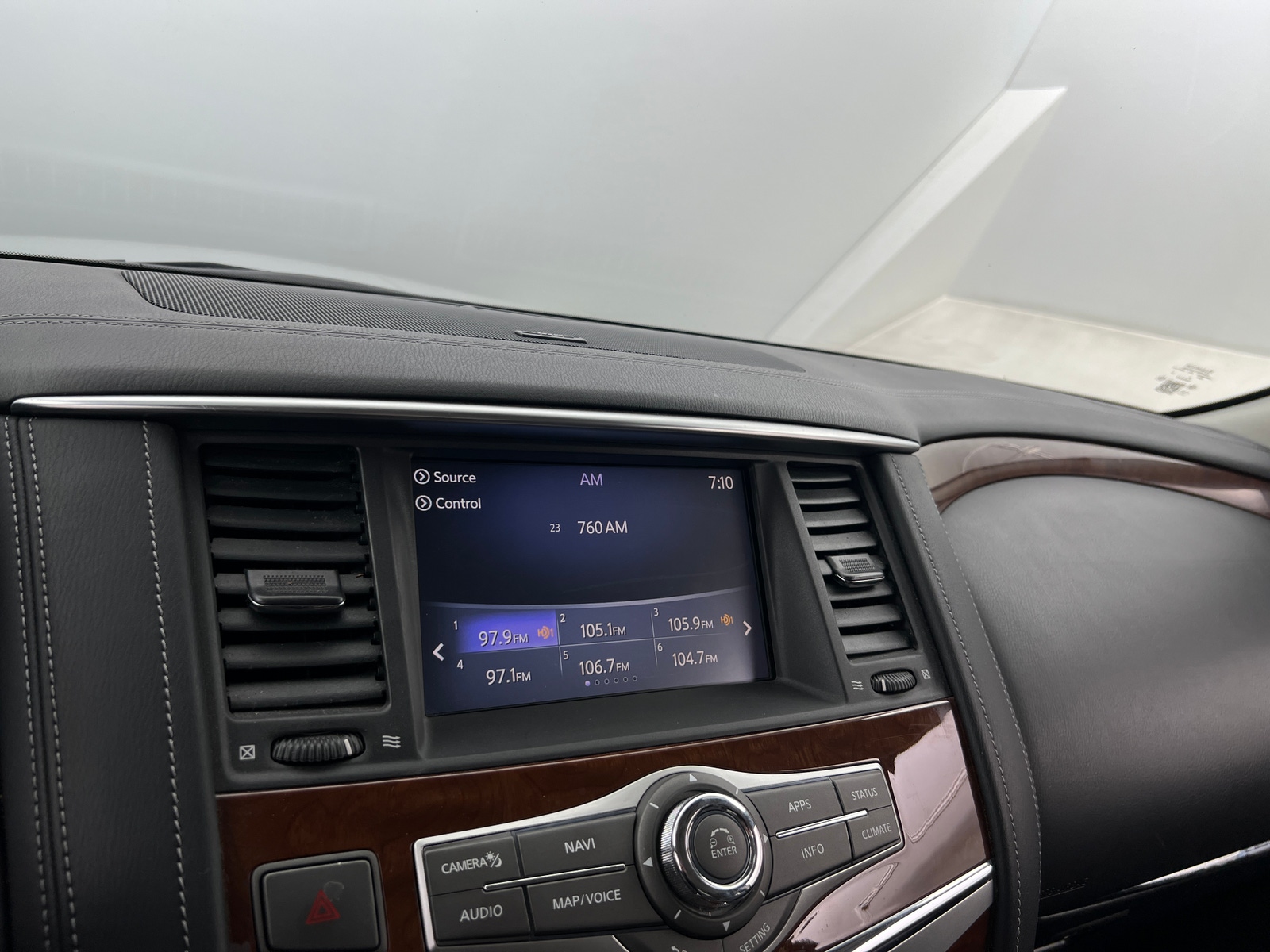 Thumbnail: 2019 INFINITI QX80 - 3