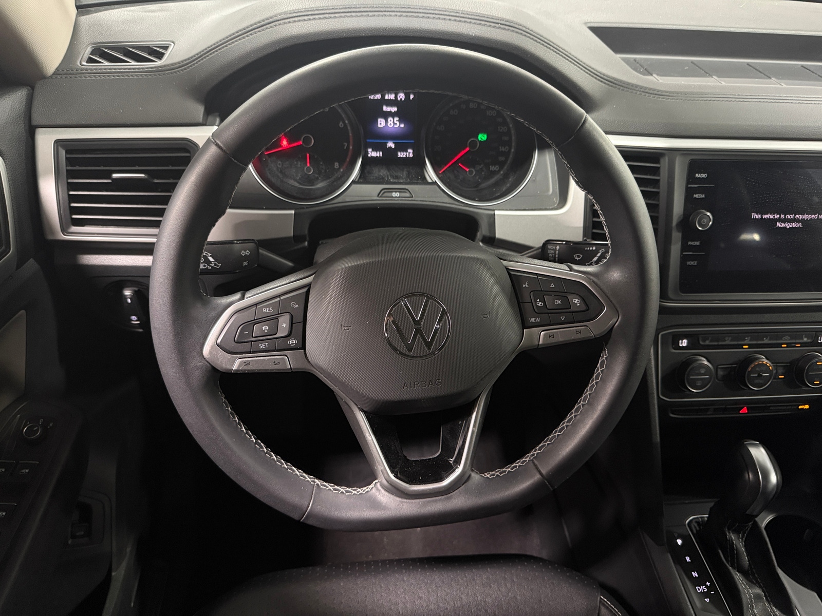 Thumbnail: 2021 Volkswagen Atlas - 4