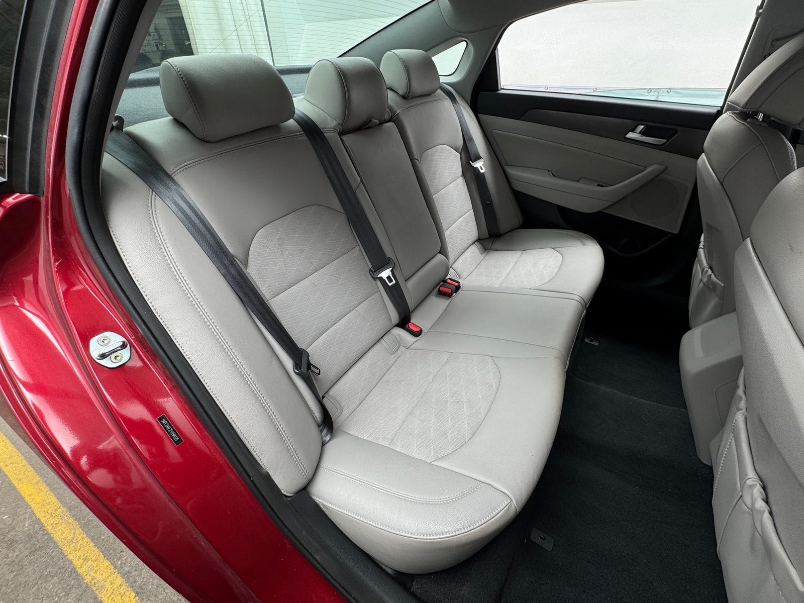 Thumbnail: 2015 Hyundai Sonata - 6