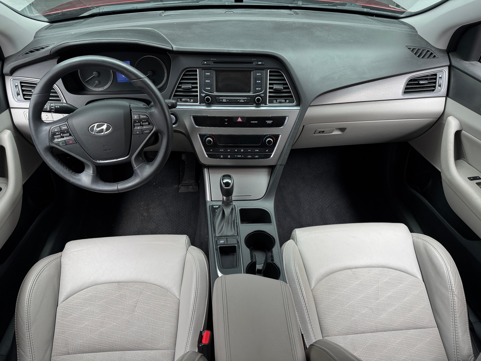 Thumbnail: 2015 Hyundai Sonata - 3