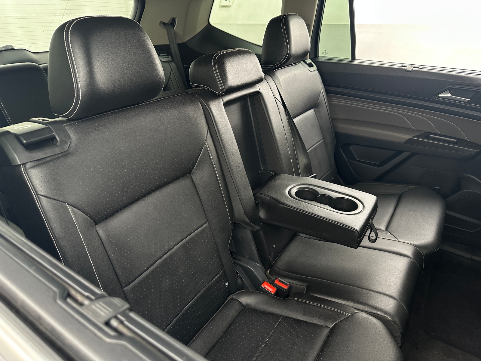 Thumbnail: 2023 Volkswagen Atlas - 5