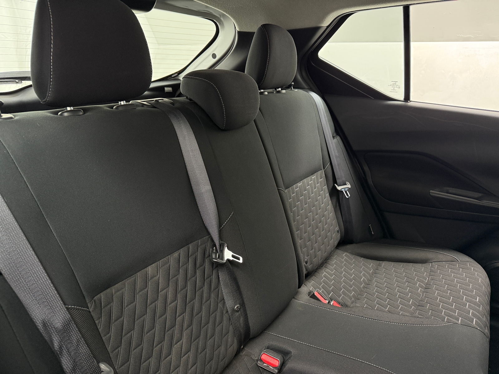 Thumbnail: 2021 Nissan Kicks - 6