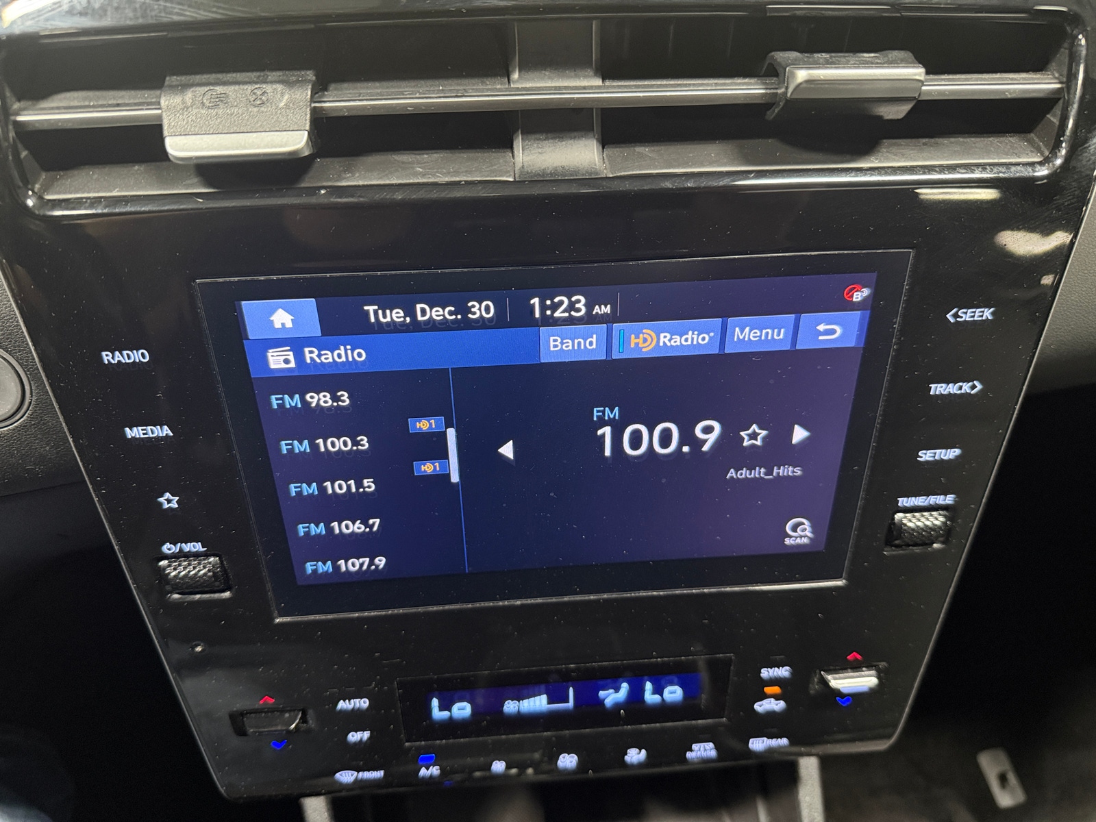 Thumbnail: 2022 Hyundai Santa Cruz - 4