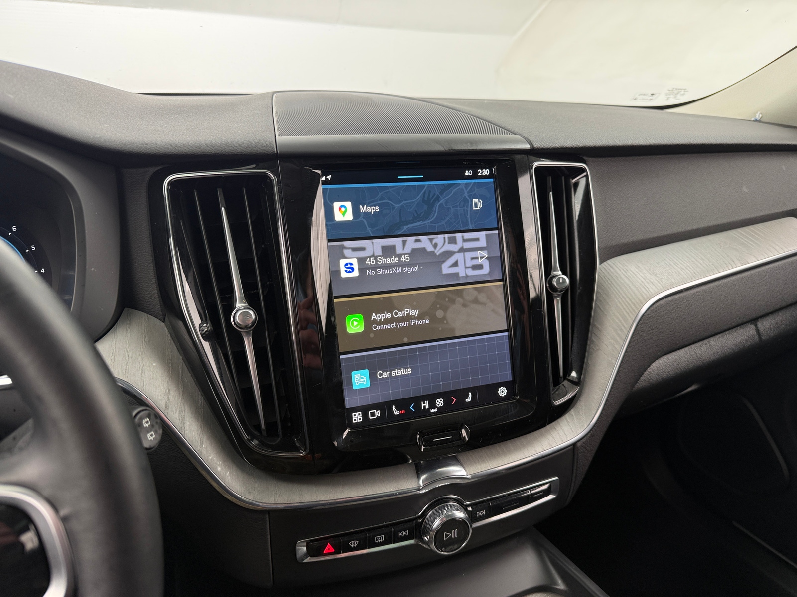 Thumbnail: 2025 Volvo XC60 - 3