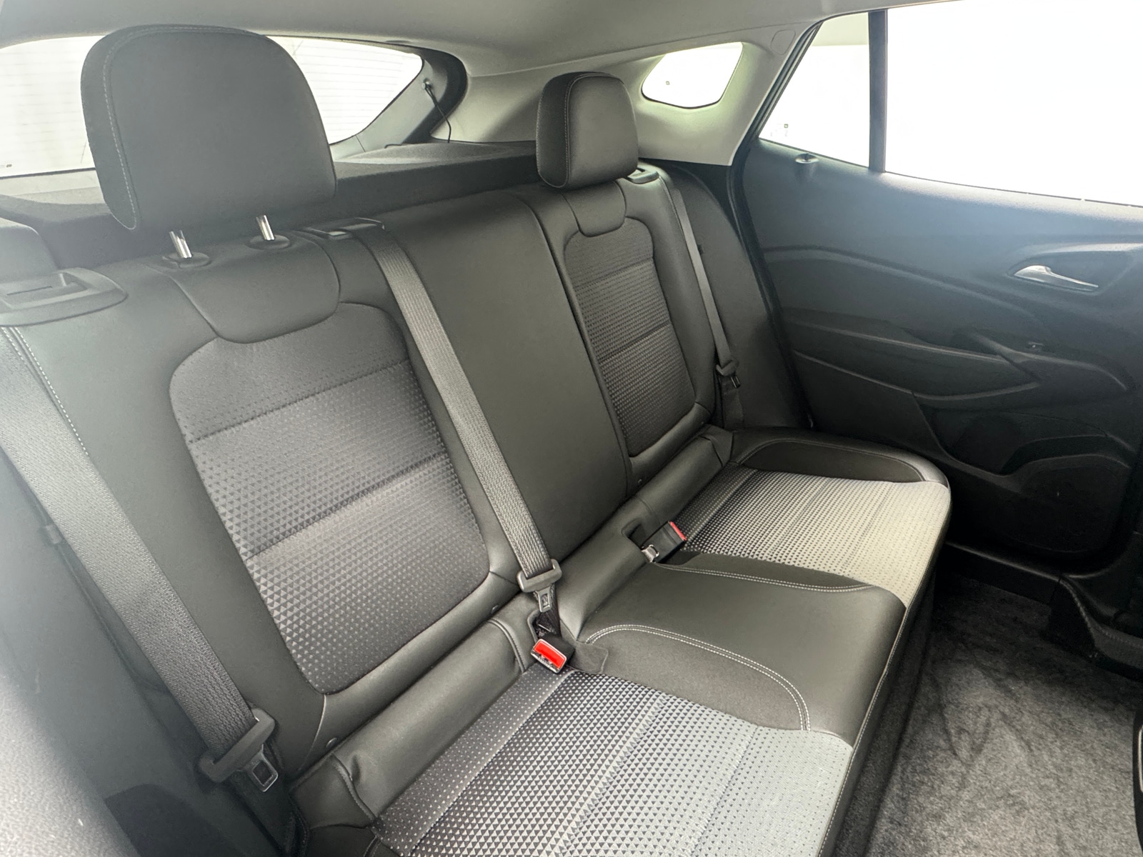 Thumbnail: 2025 Chevrolet Trax - 6