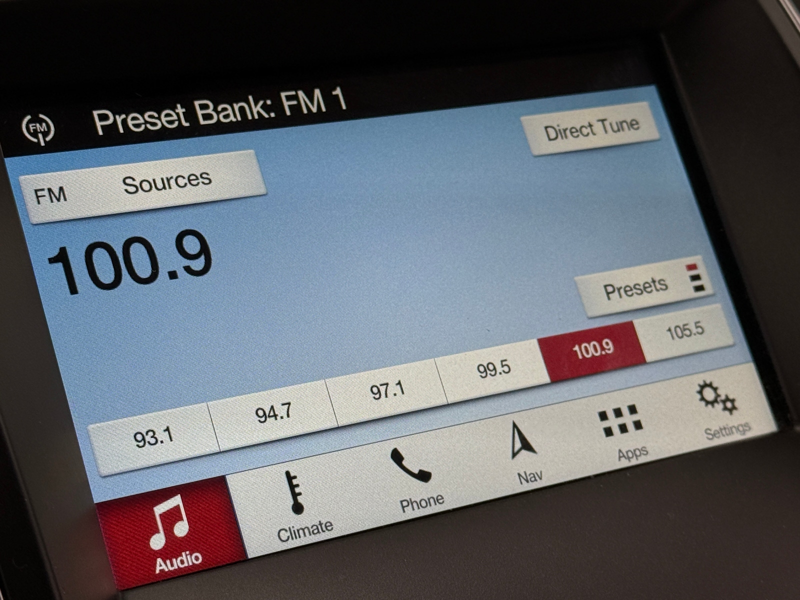 Thumbnail: 2018 Ford Edge - 3