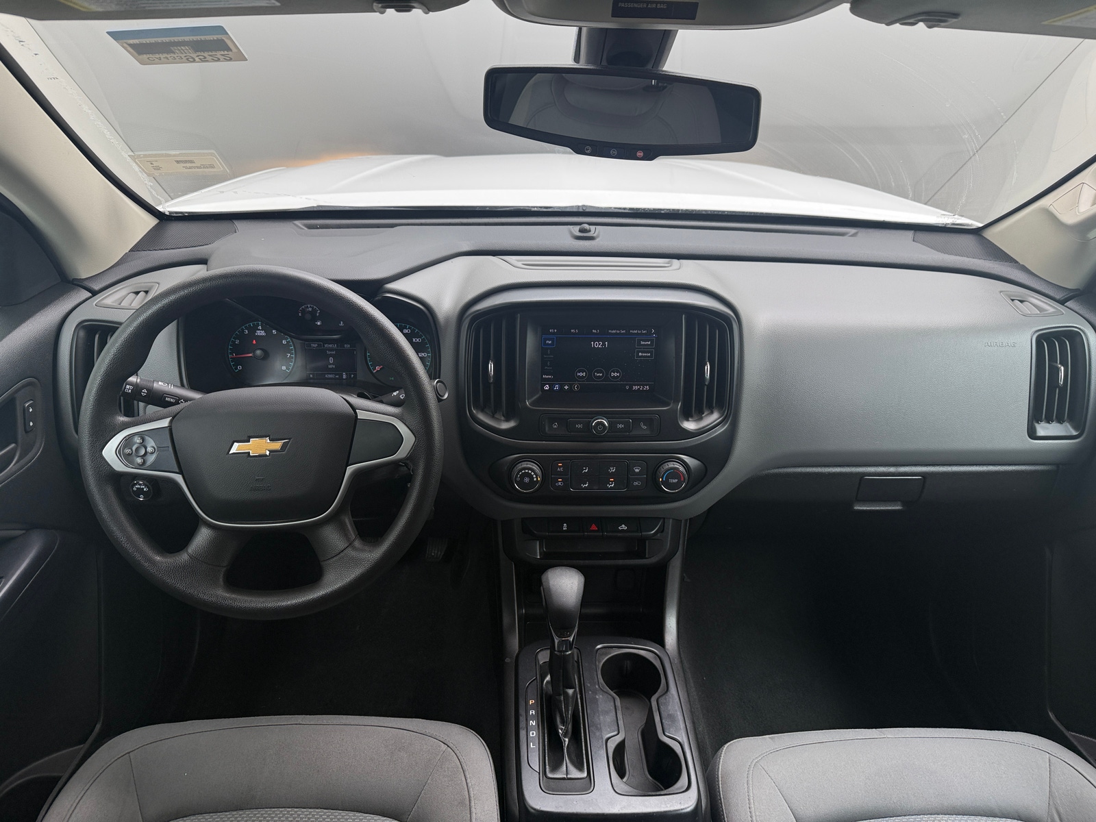 Thumbnail: 2022 Chevrolet Colorado - 3