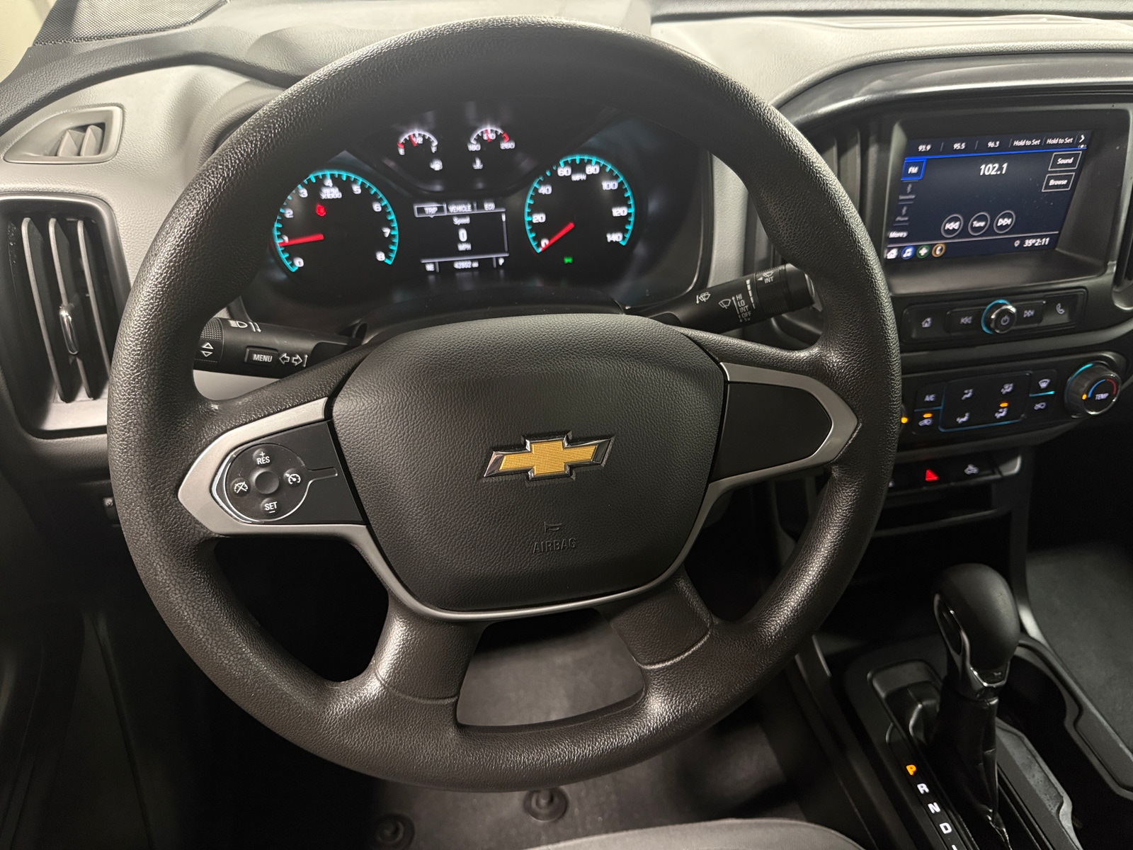 Thumbnail: 2022 Chevrolet Colorado - 5