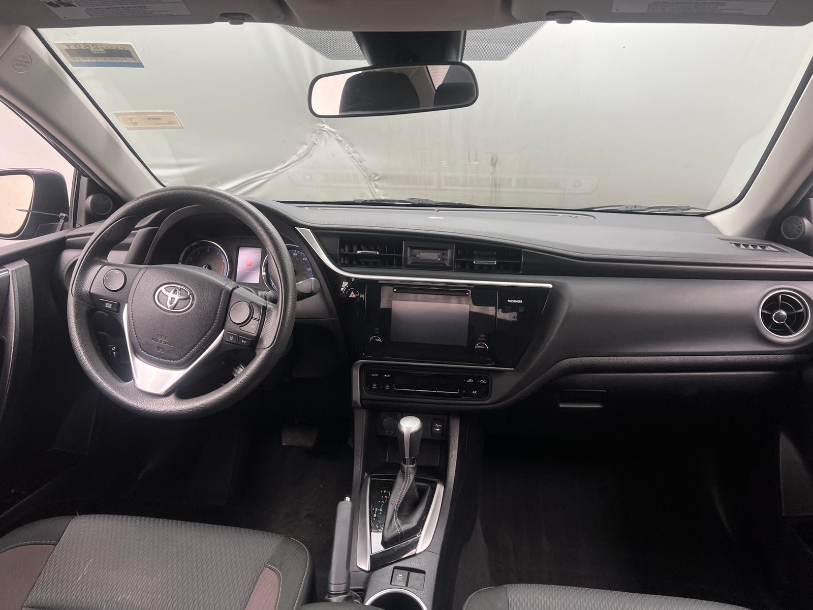 Thumbnail: 2017 Toyota Corolla - 3