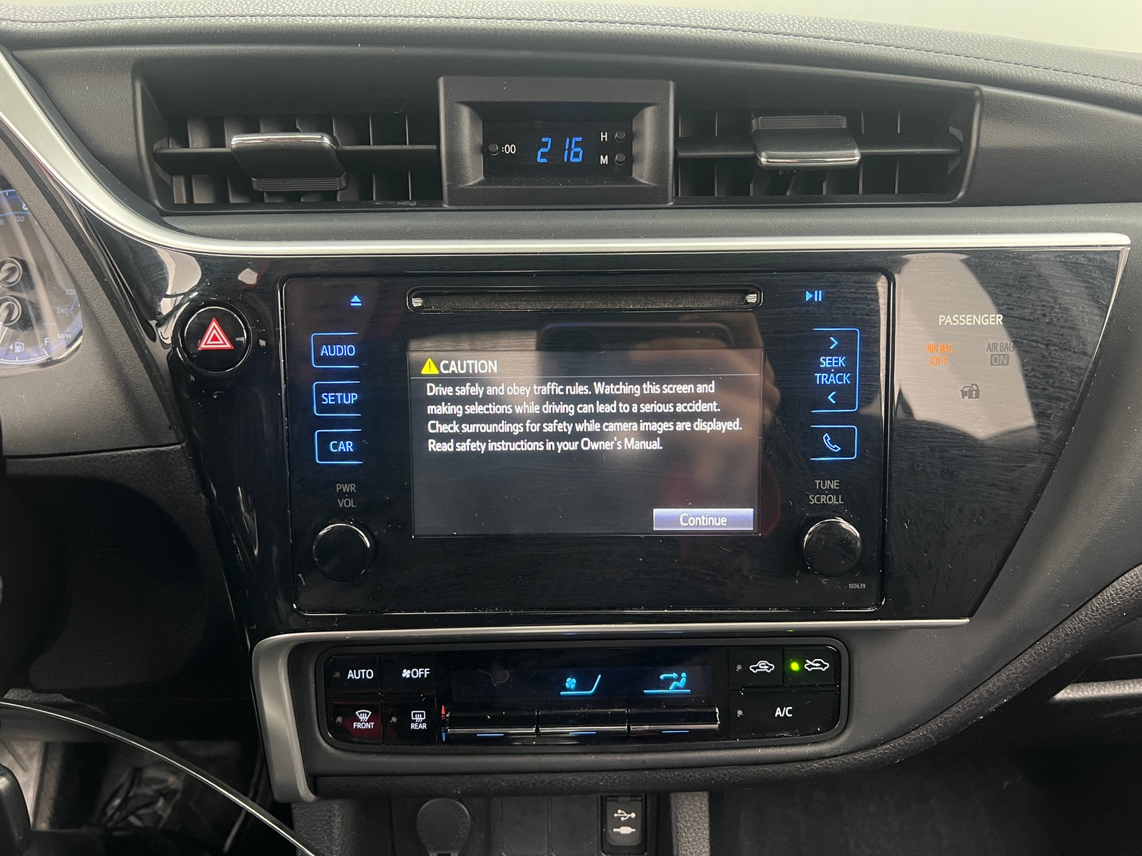 Thumbnail: 2017 Toyota Corolla - 4