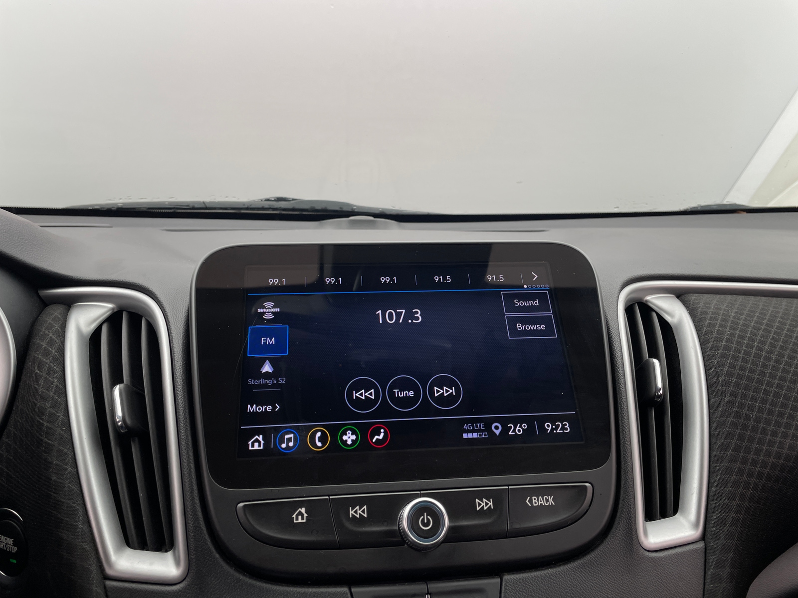 Thumbnail: 2024 Chevrolet Malibu - 4