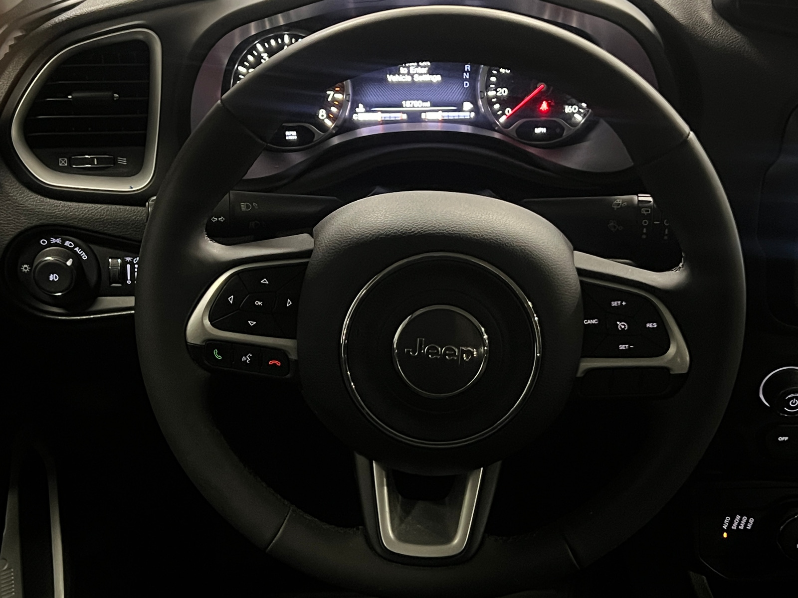 Thumbnail: 2021 Jeep Renegade - 5