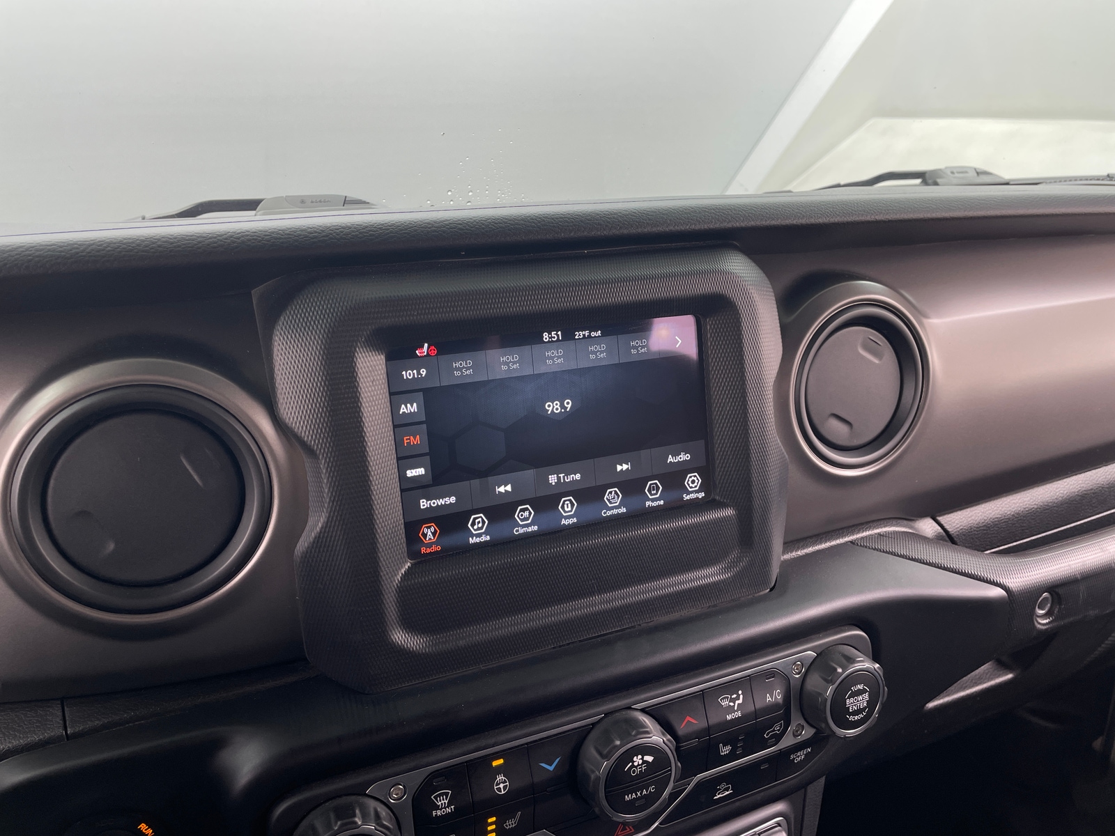 Thumbnail: 2022 Jeep Wrangler - 4