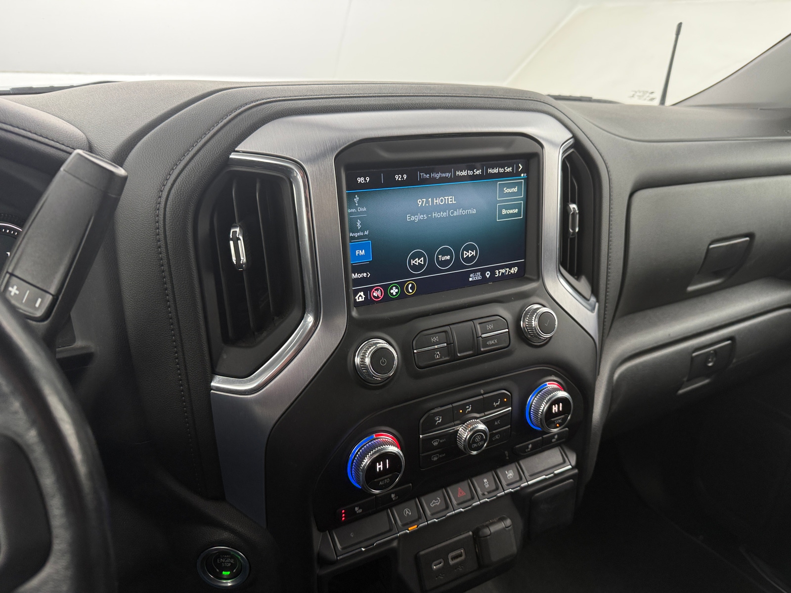 Thumbnail: 2022 GMC Sierra 1500 - 4