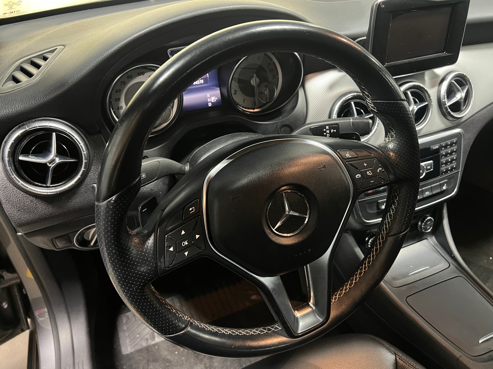 Thumbnail: 2014 Mercedes-Benz CLA - 4