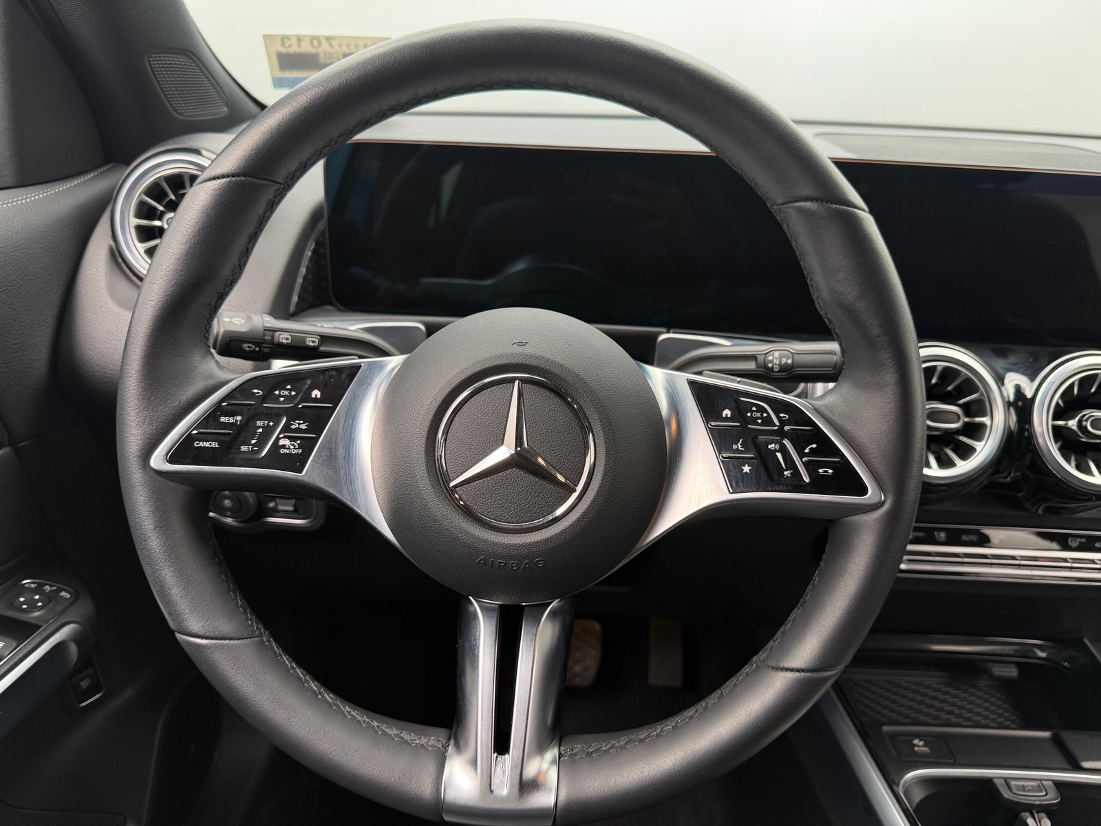 Thumbnail: 2024 Mercedes-Benz EQB - 4