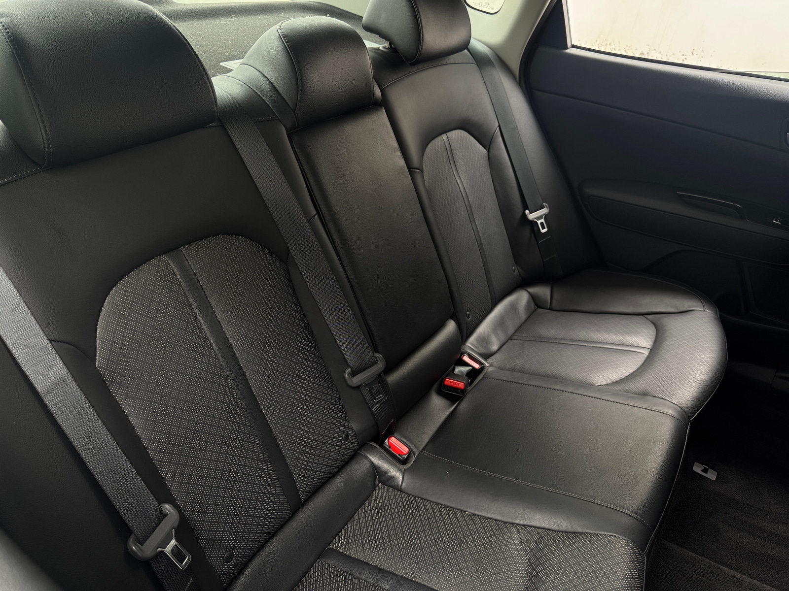 Thumbnail: 2020 Kia Optima - 5