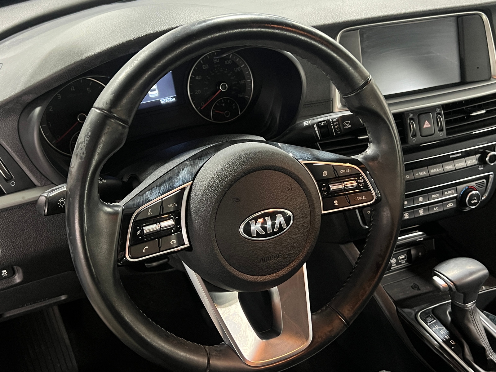 Thumbnail: 2020 Kia Optima - 4