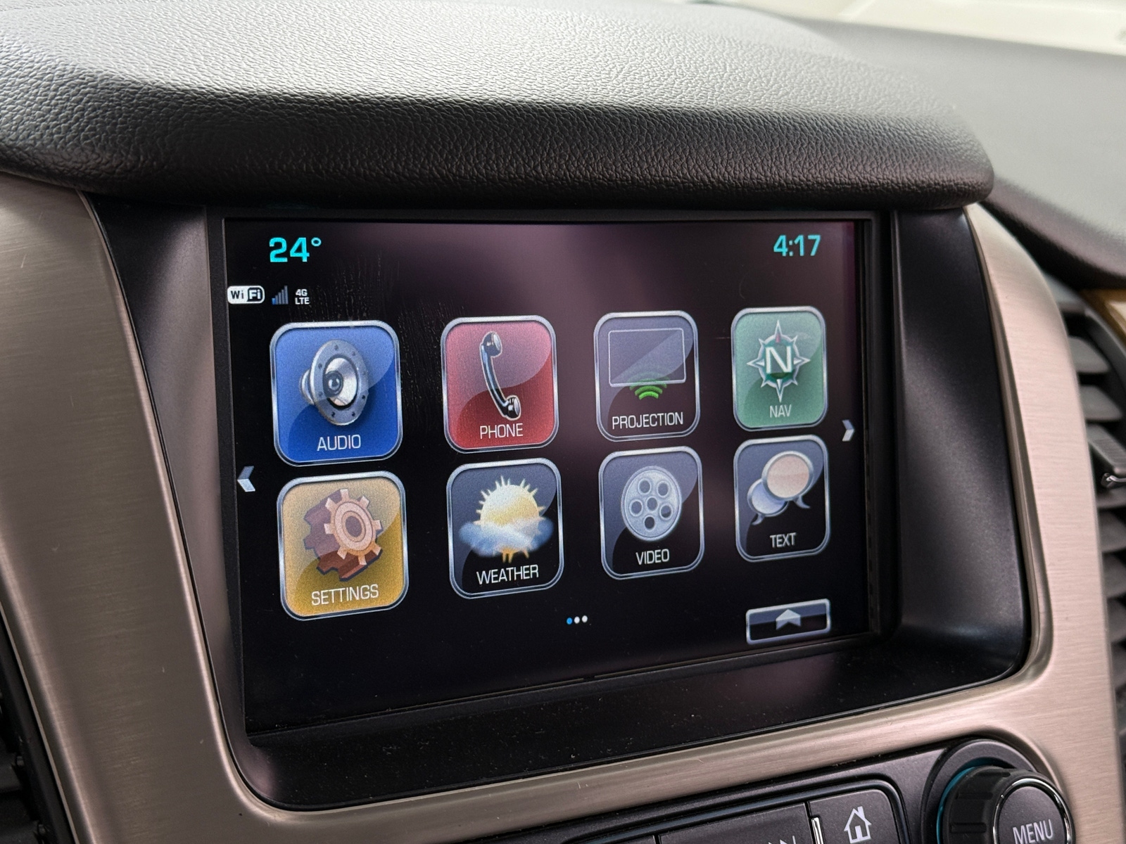 Thumbnail: 2017 GMC Yukon - 3