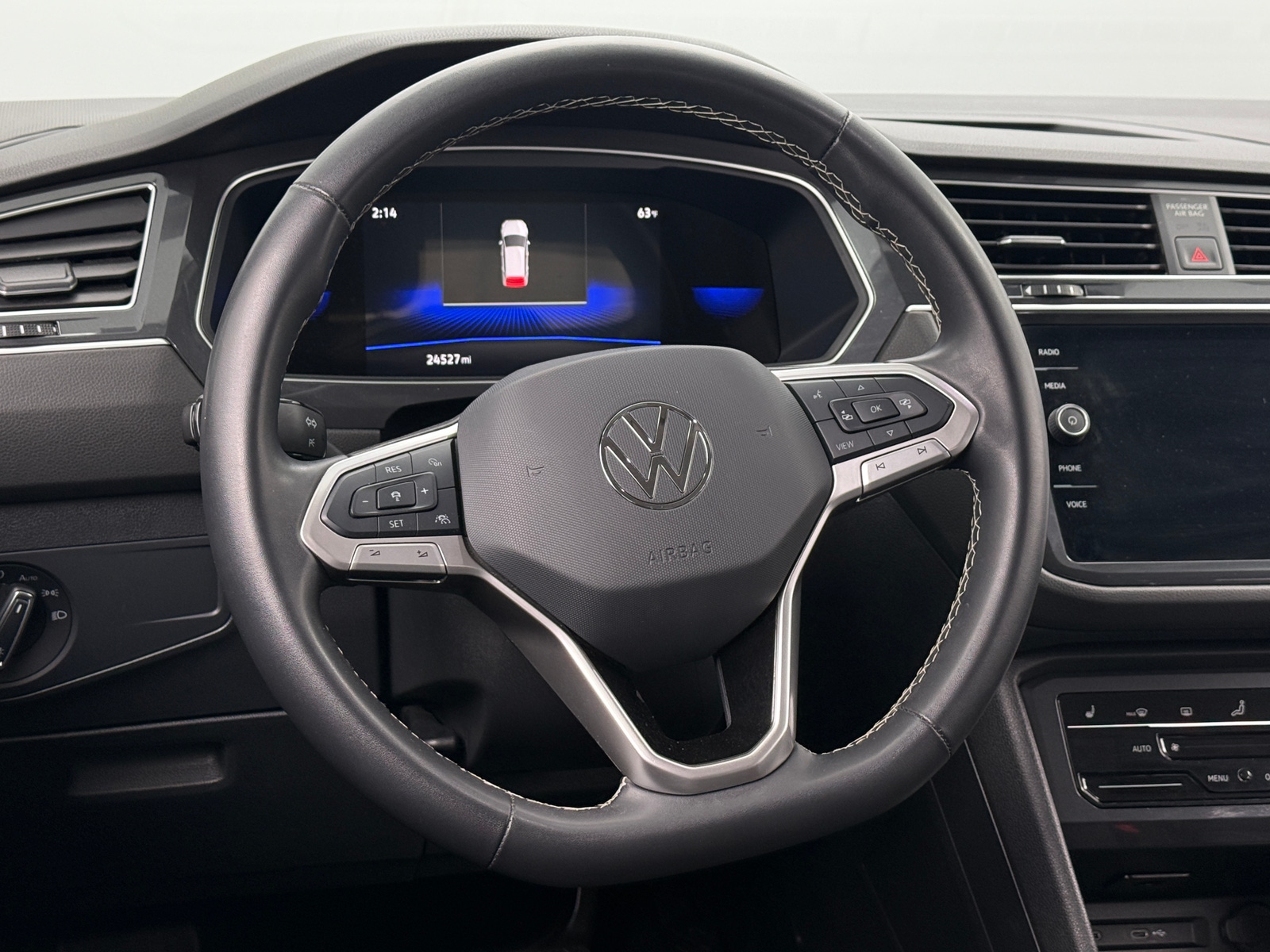 Thumbnail: 2024 Volkswagen Tiguan - 5