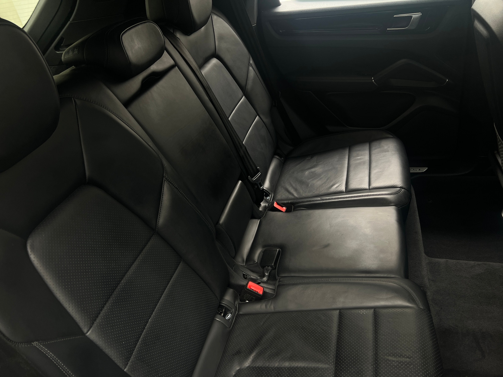 Thumbnail: 2019 Porsche Cayenne - 5