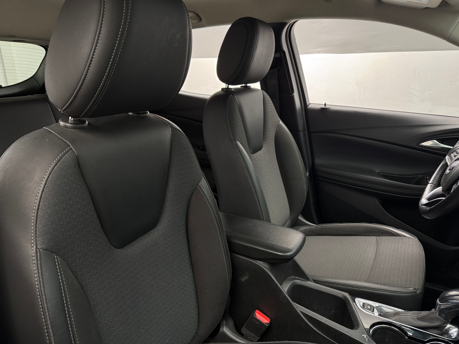 Thumbnail: 2021 Buick Encore GX - 2