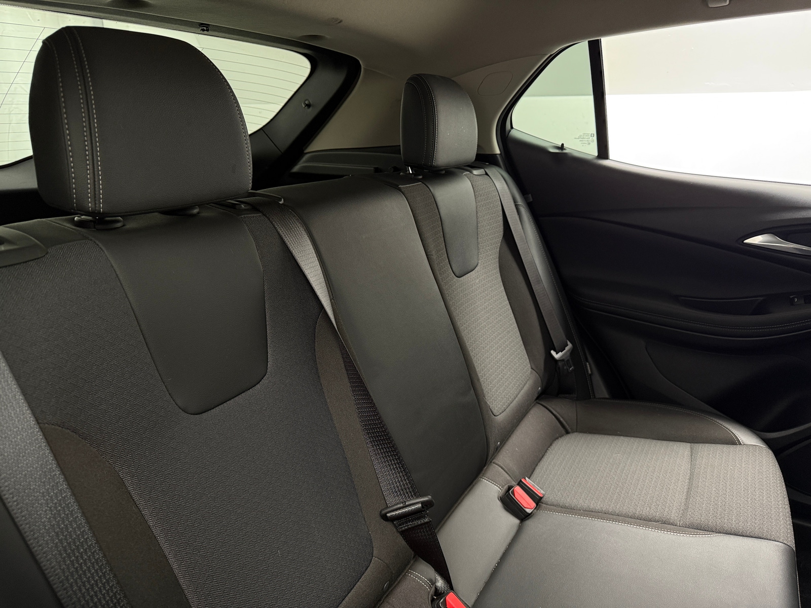 Thumbnail: 2021 Buick Encore GX - 6