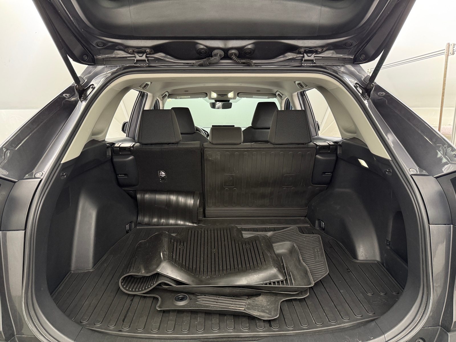 Thumbnail: 2023 Toyota RAV4 - 7