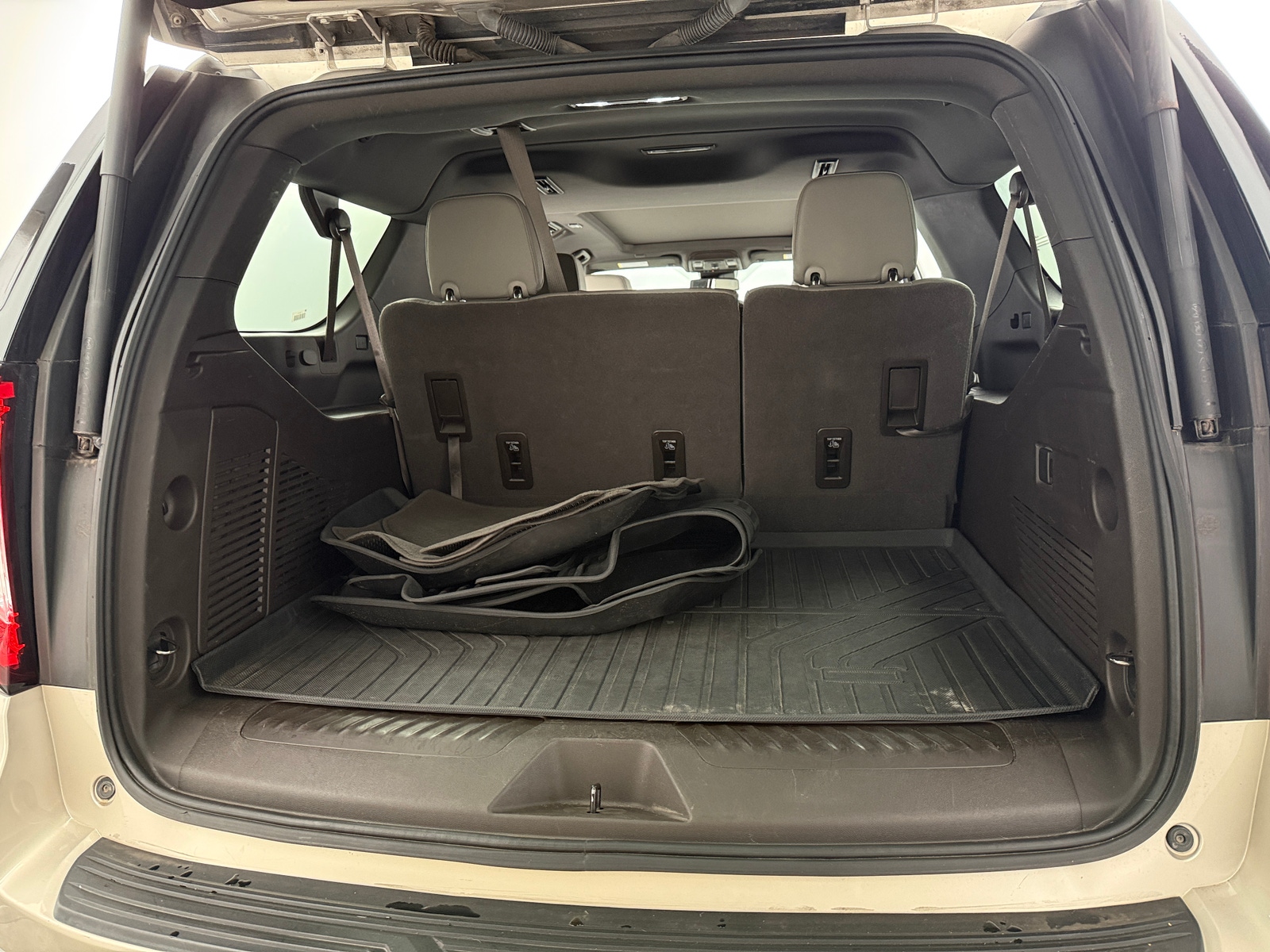 Thumbnail: 2023 GMC Yukon XL - 6