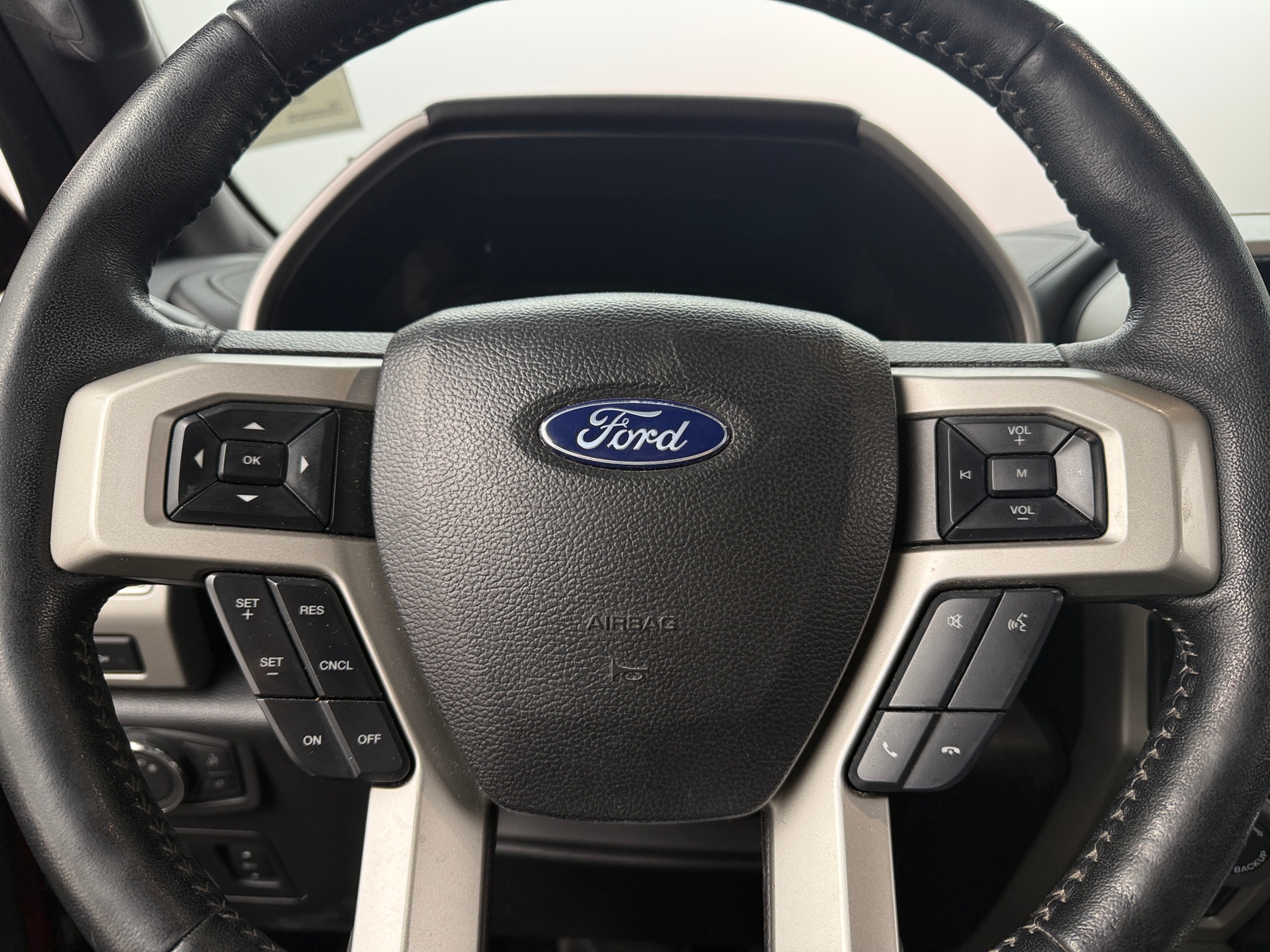 Thumbnail: 2018 Ford Econoline - 4