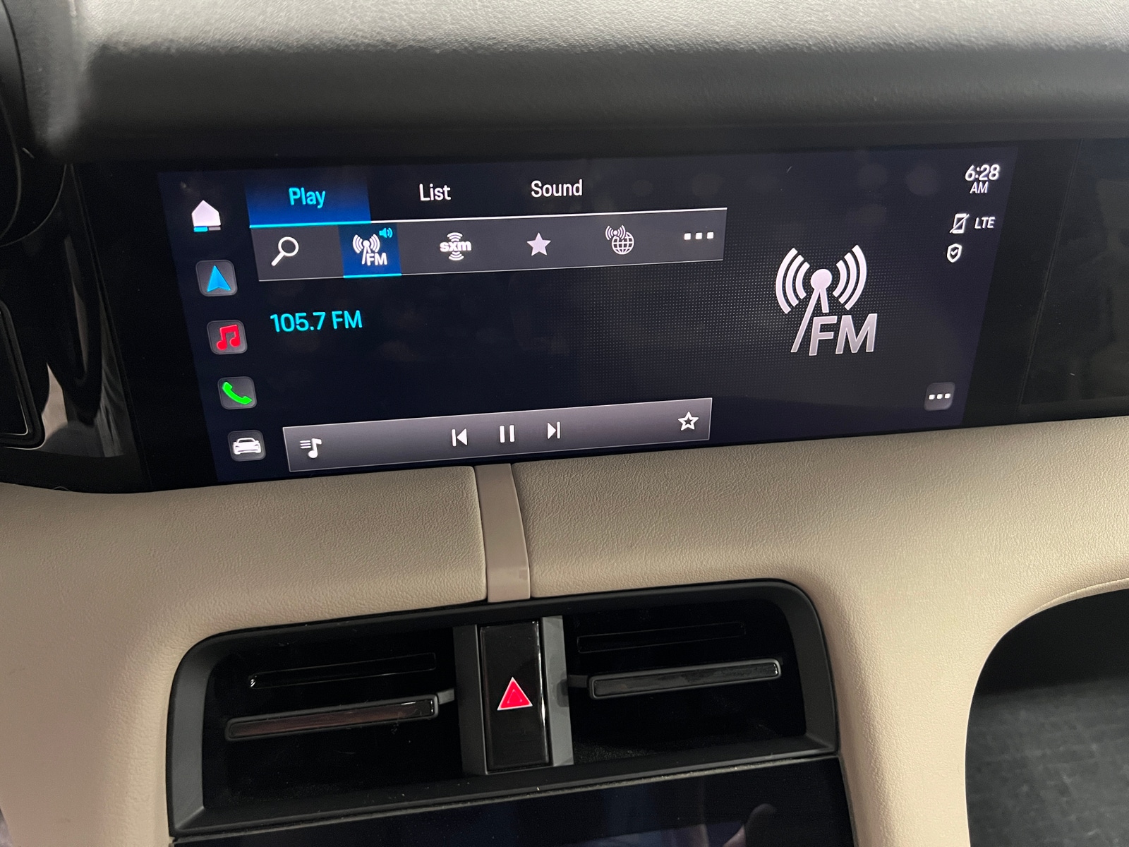 Thumbnail: 2022 Porsche Taycan - 3