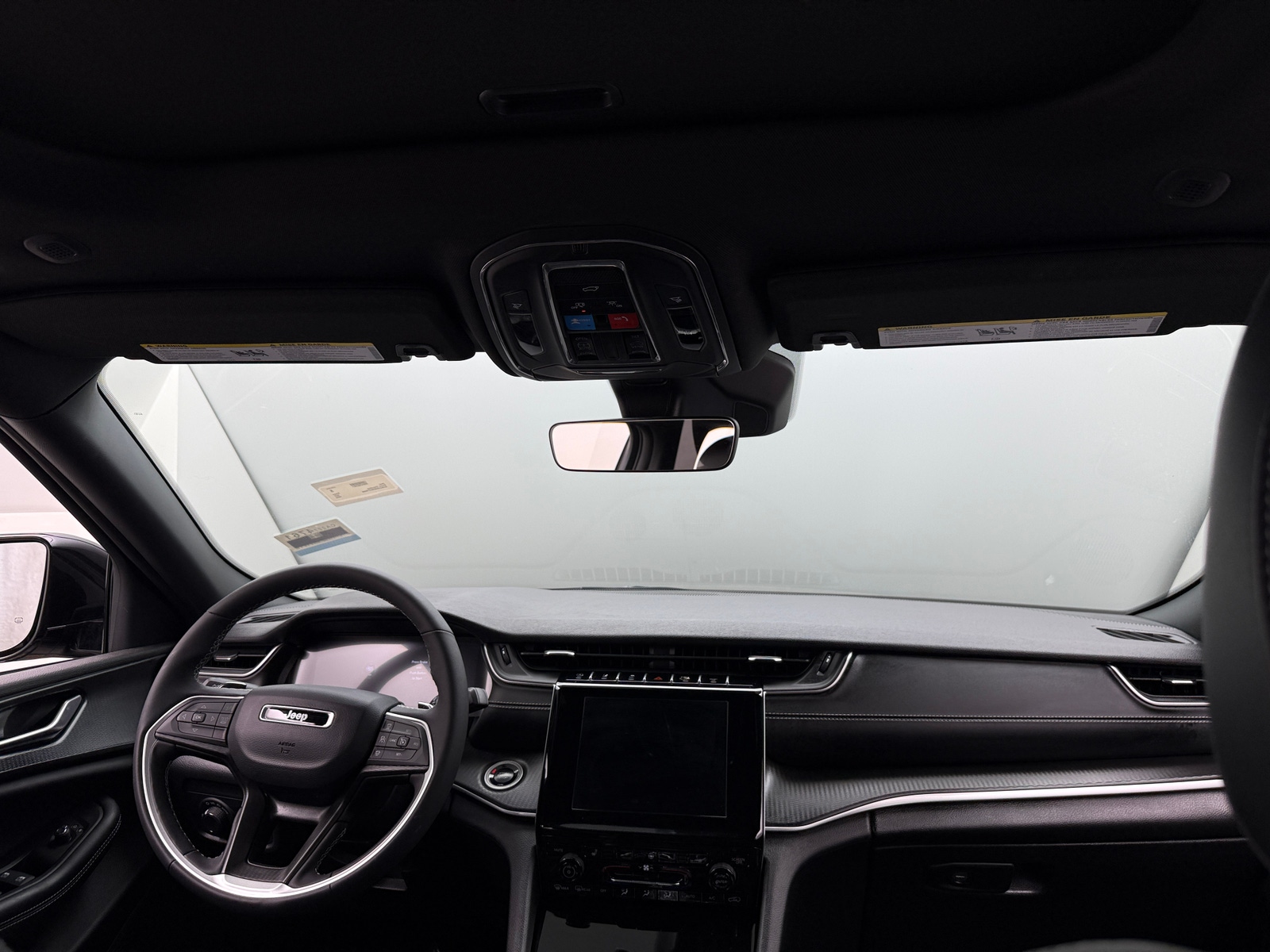 Thumbnail: 2025 Jeep Grand Cherokee - 2