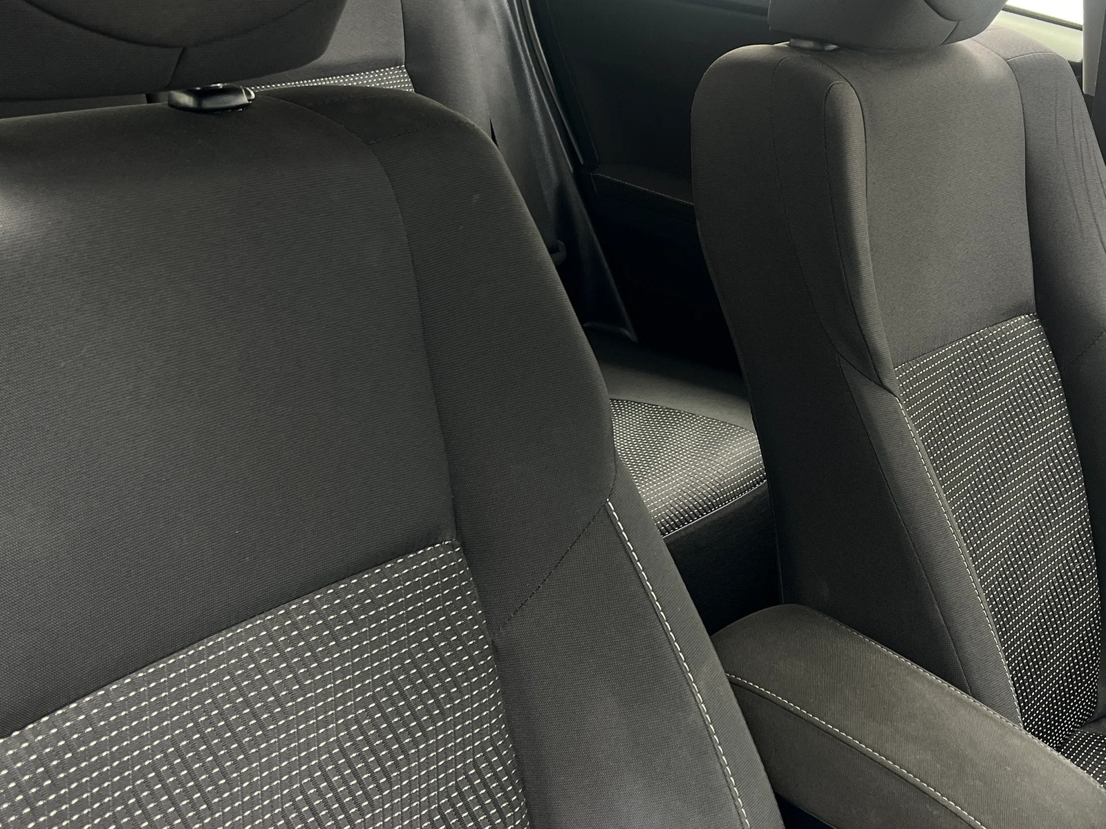 Thumbnail: 2018 Toyota Corolla iM - 2