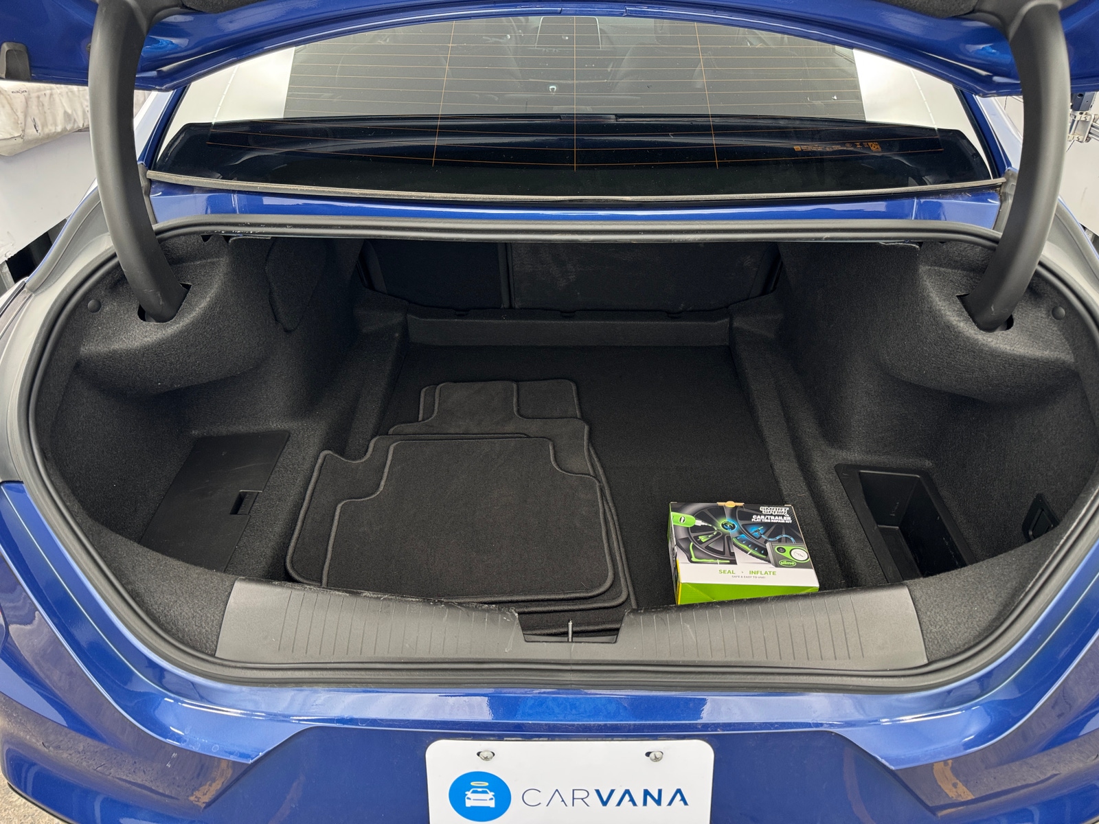 Thumbnail: 2024 Cadillac CT4 - 6