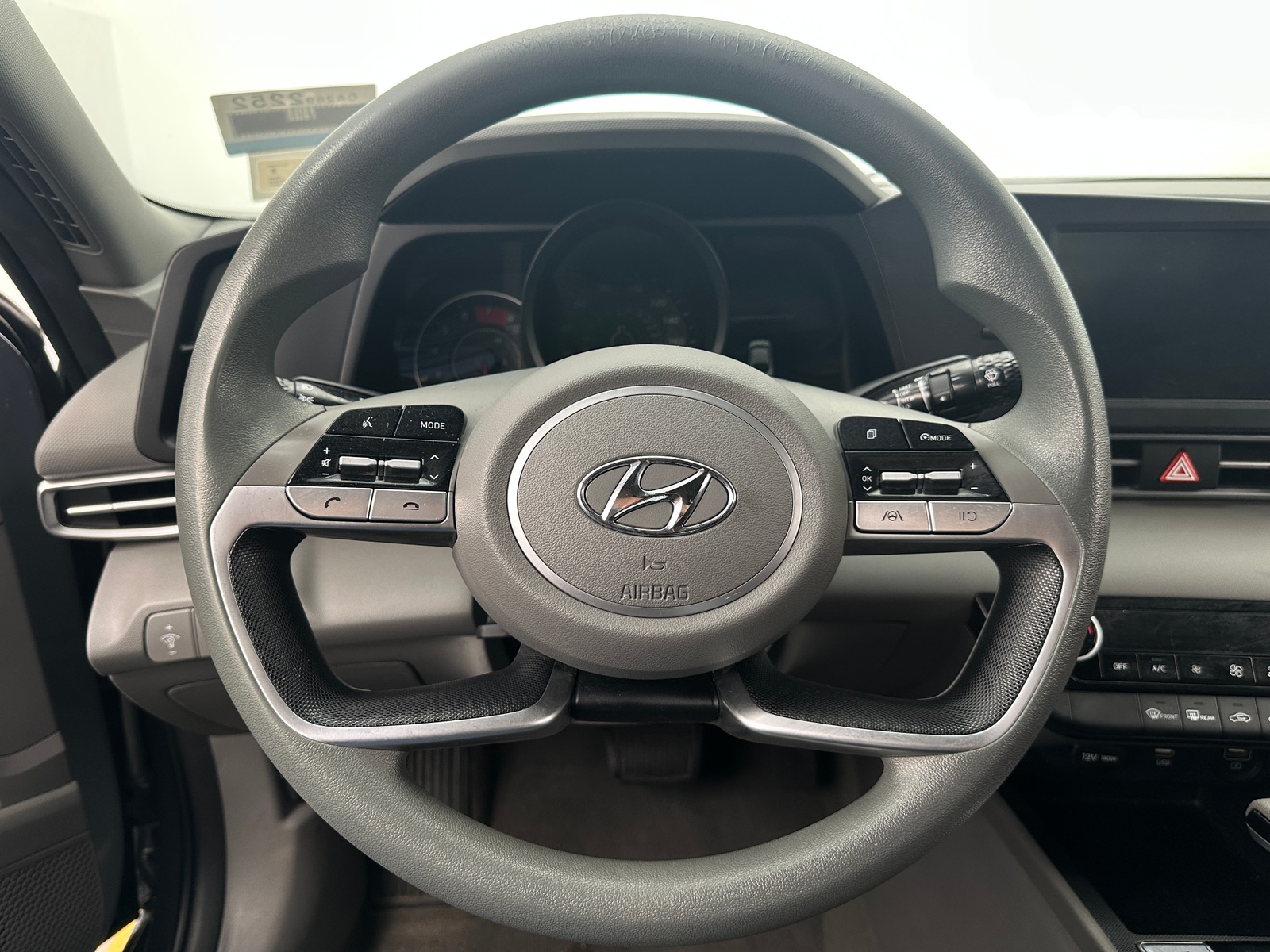 Thumbnail: 2022 Hyundai Elantra - 5