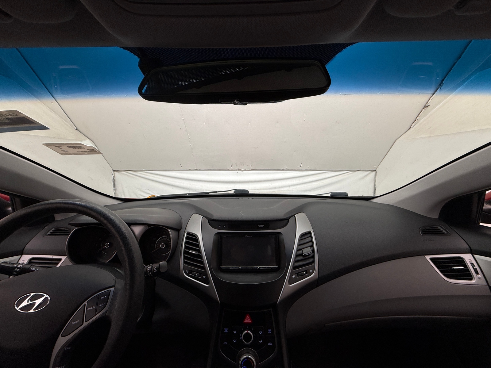 Thumbnail: 2016 Hyundai Elantra - 3