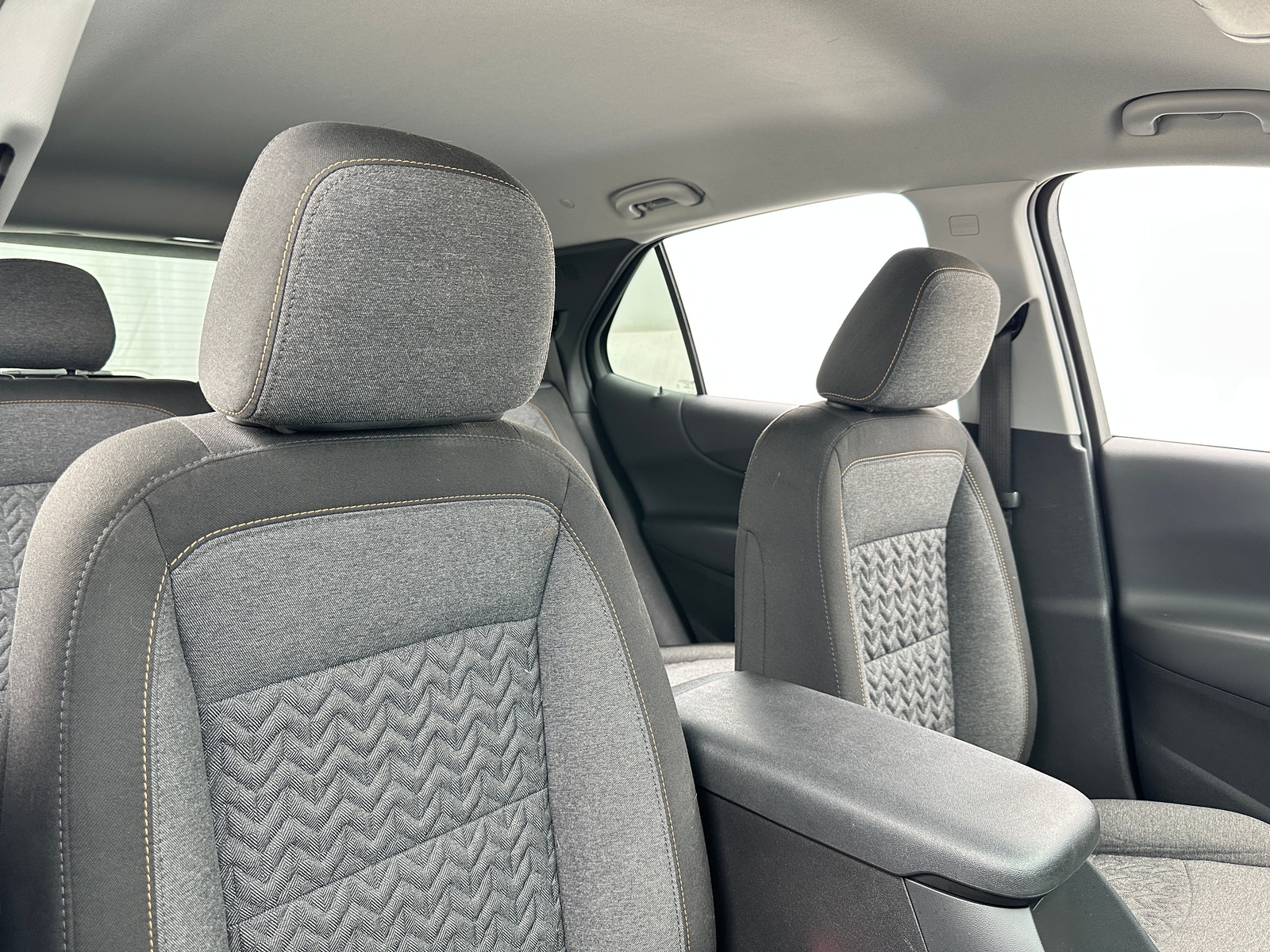 Thumbnail: 2022 Chevrolet Equinox - 2