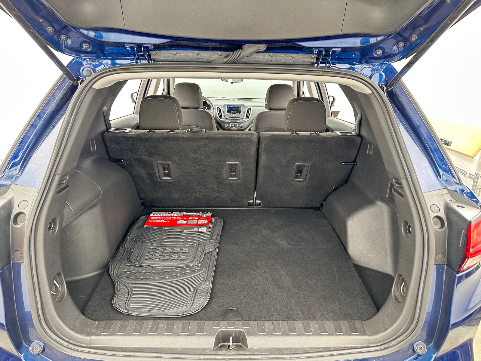 Thumbnail: 2022 Chevrolet Equinox - 7