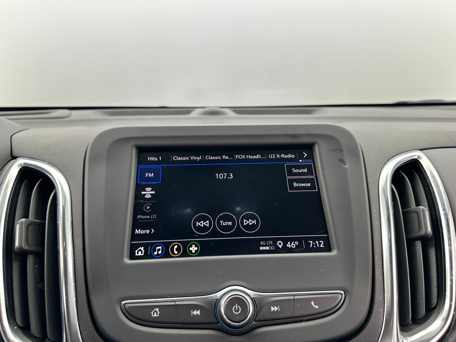 Thumbnail: 2022 Chevrolet Equinox - 4