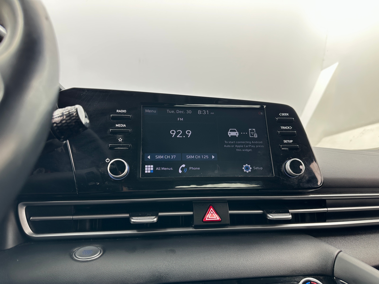 Thumbnail: 2021 Hyundai Elantra - 4