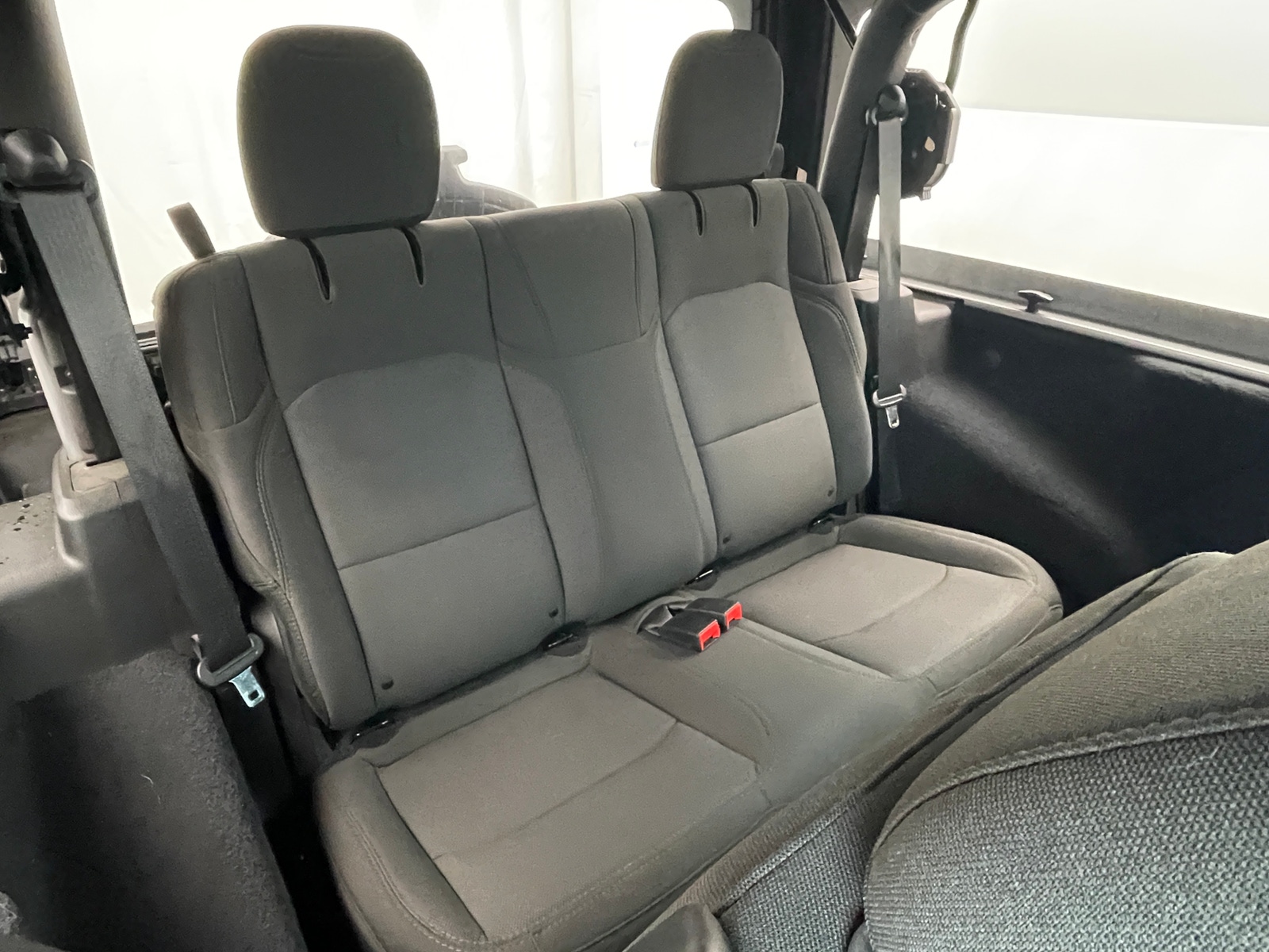 Thumbnail: 2019 Jeep Wrangler - 6