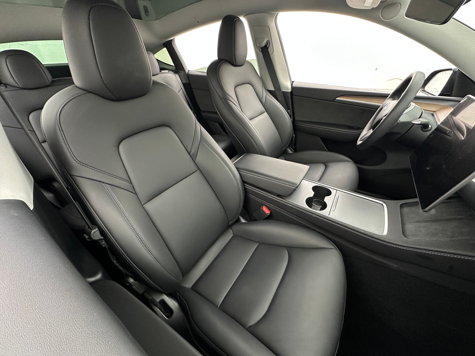 Thumbnail: 2025 Tesla Model Y - 2