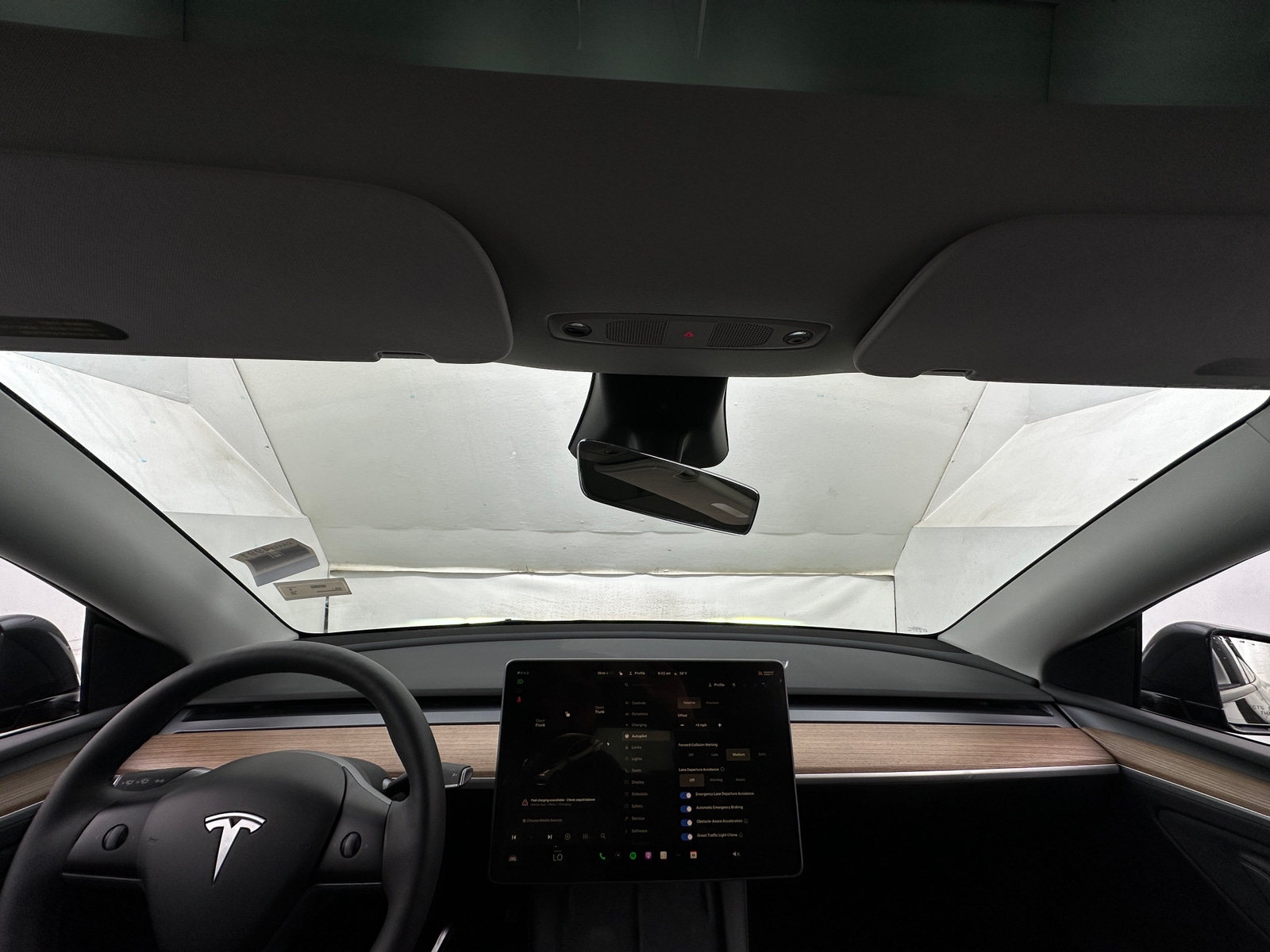 Thumbnail: 2025 Tesla Model Y - 3