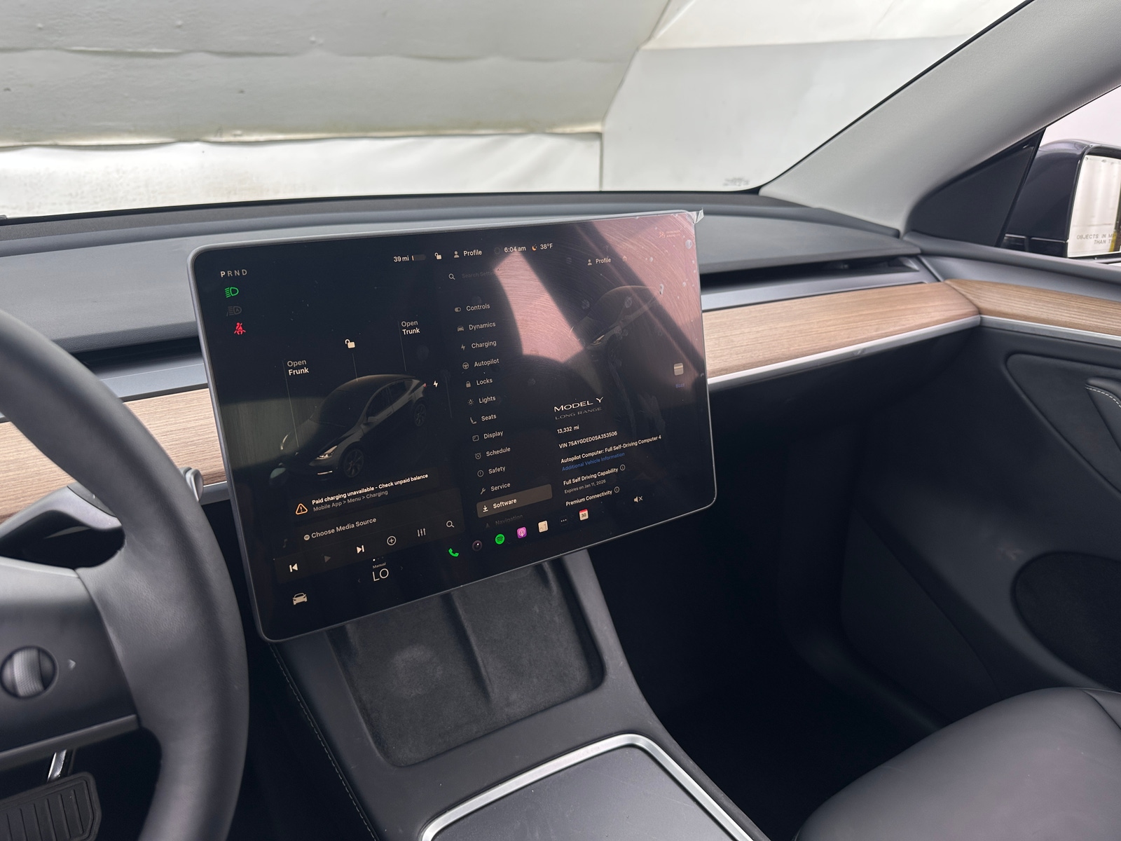 Thumbnail: 2025 Tesla Model Y - 4